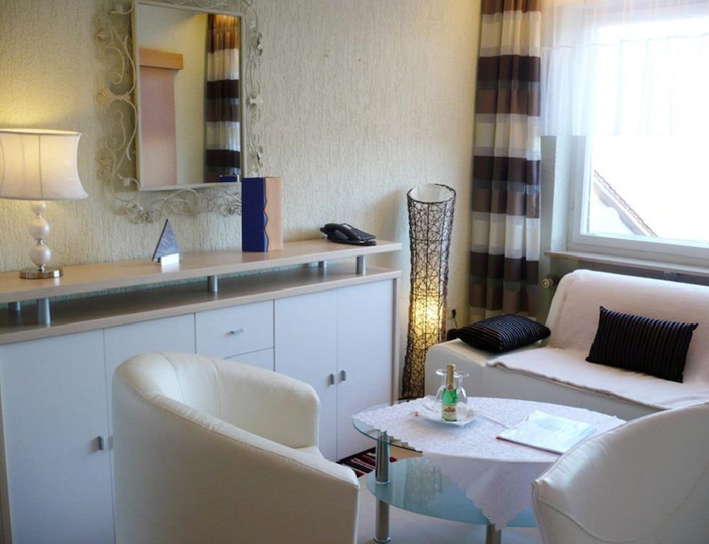 Landhotel Schonblick Bad Herrenalb Rom bilde